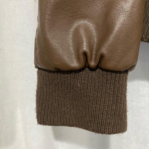 Jacket Medium - Picture 2 of 9